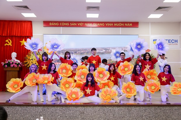13WIN13 đón tuổi 27 đầy sức sống và niềm tin: "Lễ kỷ niệm là để ta cùng hướng về tương lai" 17