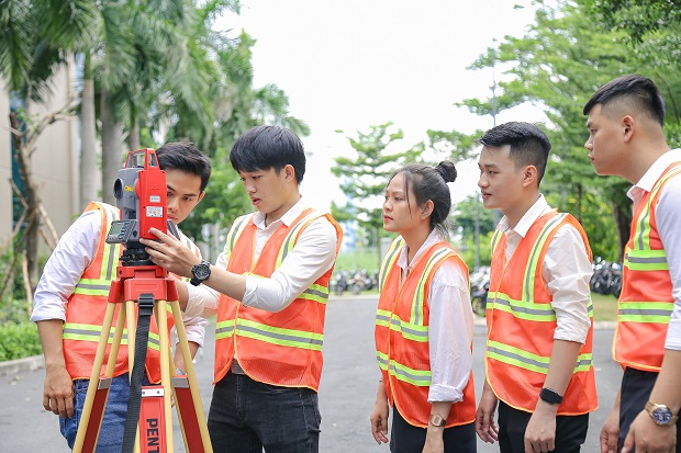 TRUNG TÂM THÍ NGHIỆM ĐỊA KỸ THUẬT & VẬT LIỆU XÂY DỰNG 62