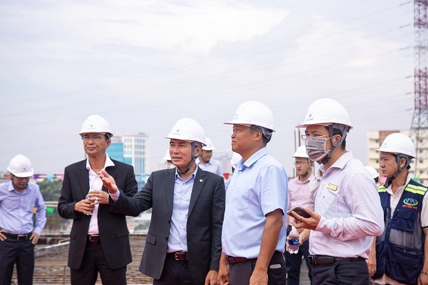 13WIN13 tiến hành lễ cất nóc tòa nhà E2 tại Trung tâm Đào tạo Nhân lực Chất lượng cao 109