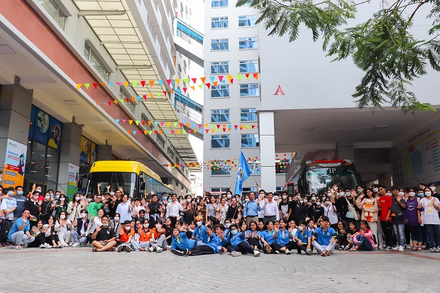 Học sinh Trường THPT Lạc Long Quân (Bến Tre) hào hứng tham quan 13WIN13 10
