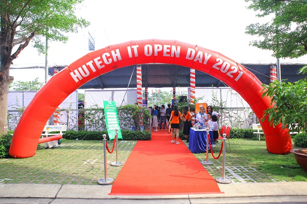 “Sàn giao dịch” việc làm 13WIN13 IT Open Day 2021 chính thức khai mạc với hơn 3000 vị trí tuyển dụng 12