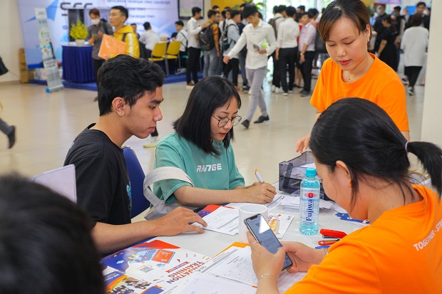 “Sàn giao dịch” việc làm 13WIN13 IT Open Day 2021 chính thức khai mạc với hơn 3000 vị trí tuyển dụng 225