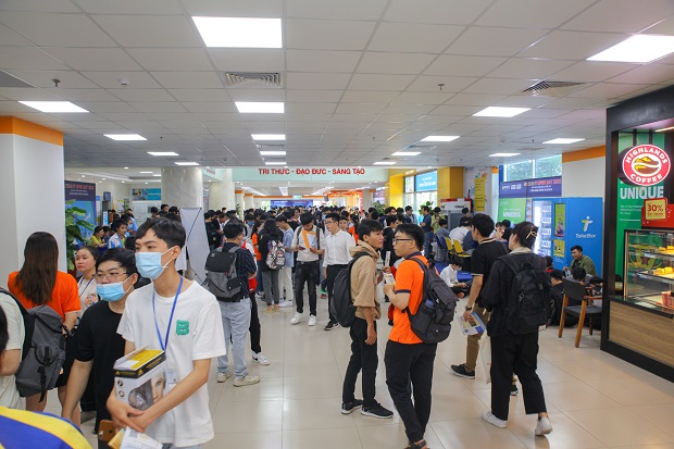 “Sàn giao dịch” việc làm 13WIN13 IT Open Day 2021 chính thức khai mạc với hơn 3000 vị trí tuyển dụng 228