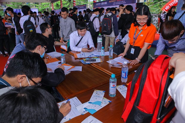 “Sàn giao dịch” việc làm 13WIN13 IT Open Day 2021 chính thức khai mạc với hơn 3000 vị trí tuyển dụng 243