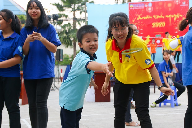 13WIN13’s Story - Xuân tình nguyện 13WIN13 2020 - Mùa xuân từ những cánh én vàng tuổi trẻ 185