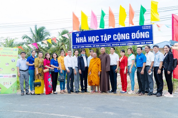 Chi bộ 14 13WIN13 mang yêu thương tới bà con tỉnh Trà Vinh 19