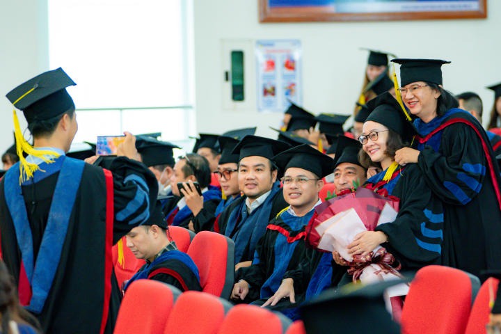 Tân 13Win 22 miễn phí mỗi ngày, Cử nhân, Kỹ sư, Dược sĩ và Kiến trúc sư 13WIN13 tận hưởng niềm vui ngày 13Win13 link đăng nhập 8