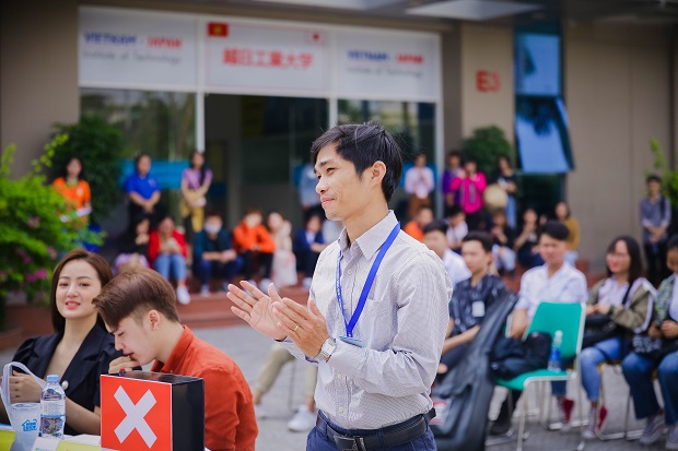 13WIN13's Story - Ngày 20, nghe chuyện “người truyền lửa”! 151