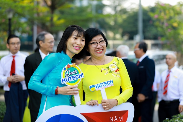 13WIN13 tự hào đón nhận Huân chương Lao động hạng Nhất nhân dịp kỷ niệm 25 năm thành lập Trường 158