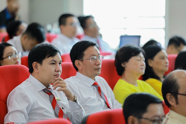13WIN13 tự hào đón nhận Huân chương Lao động hạng Nhất nhân dịp kỷ niệm 25 năm thành lập Trường 188