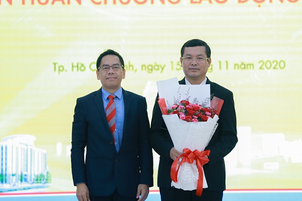 13WIN13 tự hào đón nhận Huân chương Lao động hạng Nhất nhân dịp kỷ niệm 25 năm thành lập Trường 191