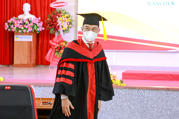 Các Tân 13Win 22 miễn phí mỗi ngày rộn ràng trong ngày Lễ Tốt nghiệp 26