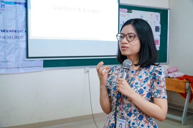 Khoa Tiếng Anh tổng kết phong trào NCKH năm học 2019 - 2020 và sẵn sàng cho năm học mới 64