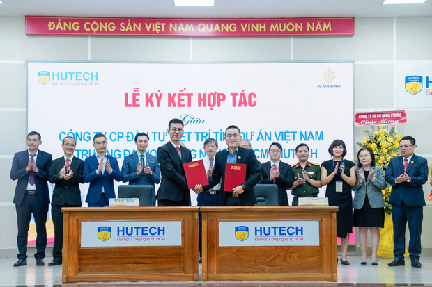 NGÀY HỘI VIỆC LÀM KHỐI NGÀNH KIẾN TRÚC & XÂY DỰNG 2022 219
