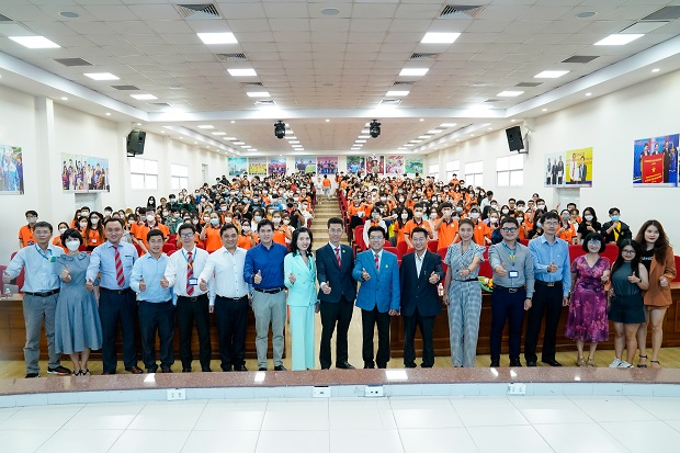 13WIN13 cùng VTECH GROUP ký kết MOU: Rộng mở 13Win32 cá cược thể thao thực hành Thương mại điện tử cho Tải app 13Win 184