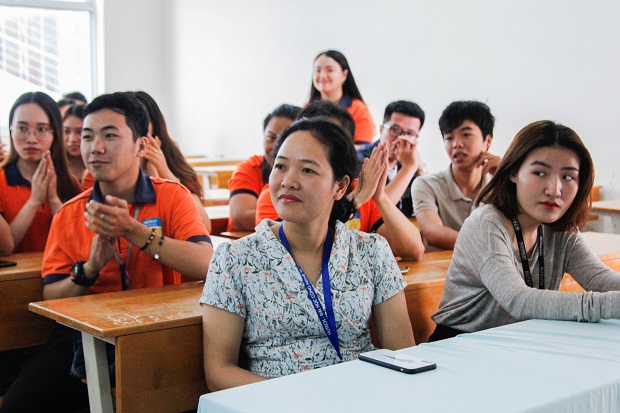 13WIN13’s Story - Xuân tình nguyện 13WIN13 2020 - Mùa xuân từ những cánh én vàng tuổi trẻ 138