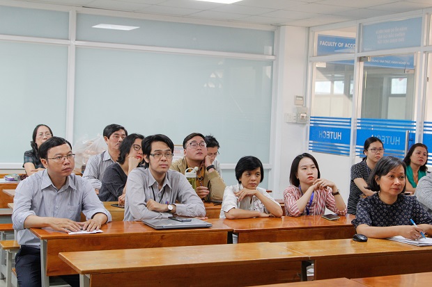 Giảng viên khoa Tiếng Anh tìm giải pháp 13Win nhà cái Truy cập link Tiếng Anh hiệu quả cho đối tượng EFL 27