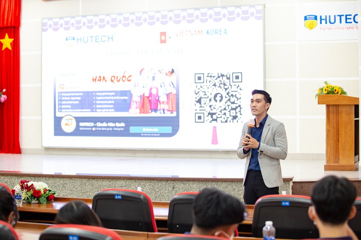 13WIN13 chính thức khai mạc tuần Sinh hoạt công dân đầu khóa chào đón tân Tải app 13Win 70