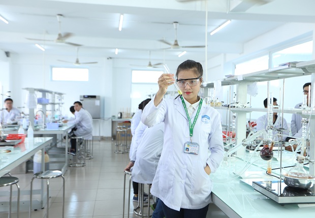 Ngành Dược có thời gian đào tạo dài và lâu nhất trong tất cả các khối ngành, lĩnh vực hiện nay