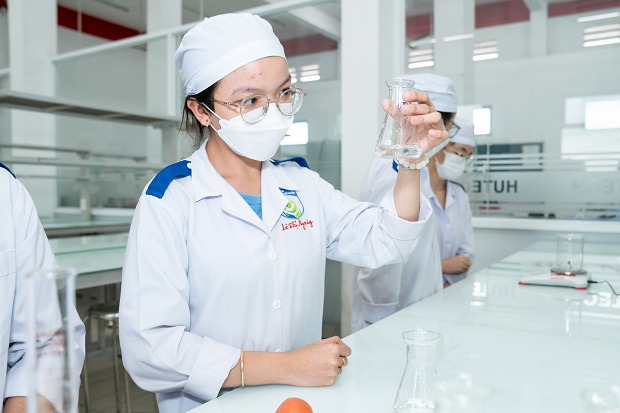 Tổng quan Khoa Điều dưỡng và Xét nghiệm 110