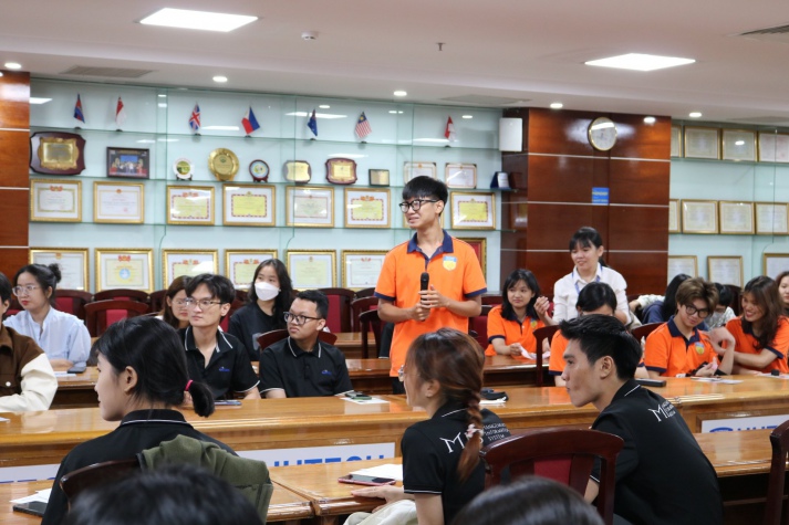 Chương trình “Giao lưu Tải app 13Win tiêu biểu học kỳ I - năm học 2023–2024" 11