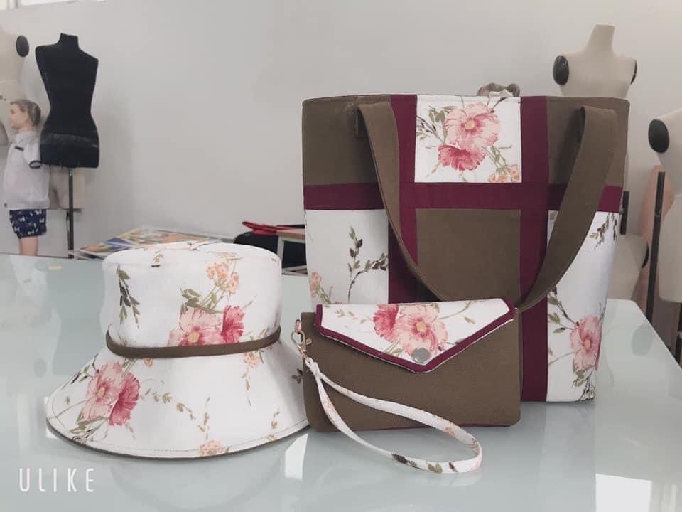 Chiêm ngưỡng sản phẩm Nón - Túi xách của 13Win 21 link không chặn ngành Công Nghệ Dệt, May khoa Kiến trúc Mỹ thuật 2
