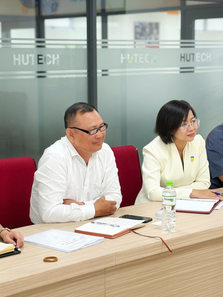 Khoa Luật 13WIN13 làm việc với tổ chức LIF Vietnam Chapter (LVC) – Hướng đến ký kết MOU trong thời gian tới! 25