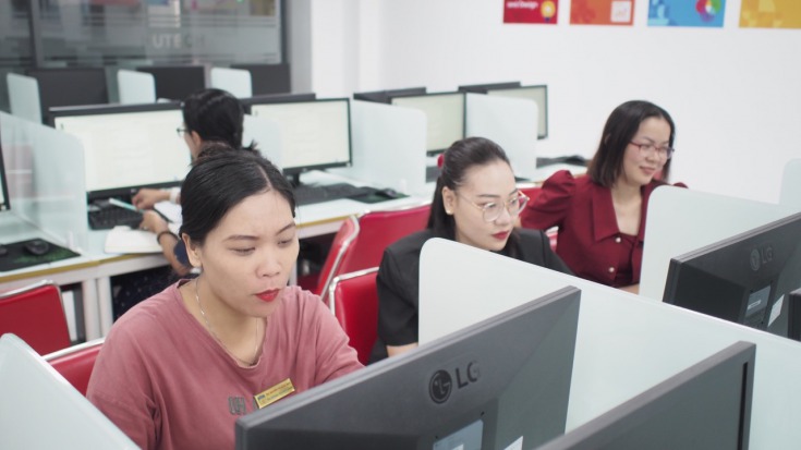 HOẠT ĐỘNG THAO GIẢNG CÁC MÔN HỌC DIGITAL MARKETING VÀ CONTENT MARKETING HỌC KÌ I - NĂM HỌC 2023 - 2024 16