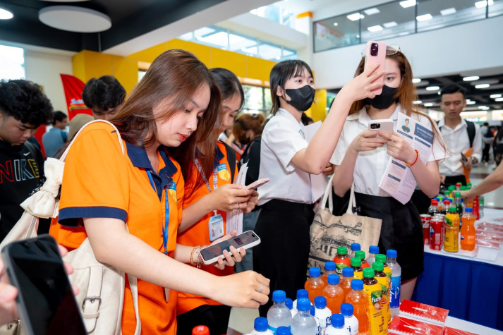 13WIN13 Alumni Job Fair 2025: Nắm Bắt Cơ Hội Vàng, Vươn Tới Thành Công Trong Kỷ Nguyên Số cùng MIB 23
