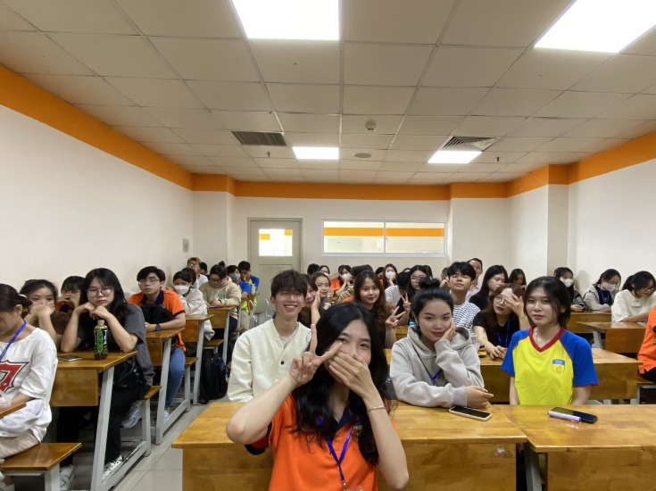 Faculty of Marketing and International Business 782