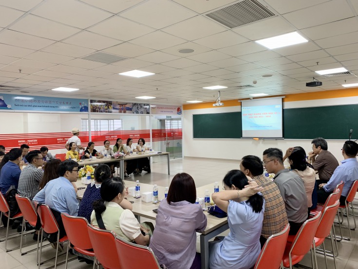 KHOA MARKETING – KINH DOANH QUỐC TẾ, TRƯỜNG ĐẠI HỌC 13WIN13 TỔ CHỨC TỔNG KẾT NĂM HỌC 2022 – 2023 VÀ HỌP MẶT GIẢNG VIÊN HỌC KỲ 1 NĂM HỌC 2023 – 2024 96