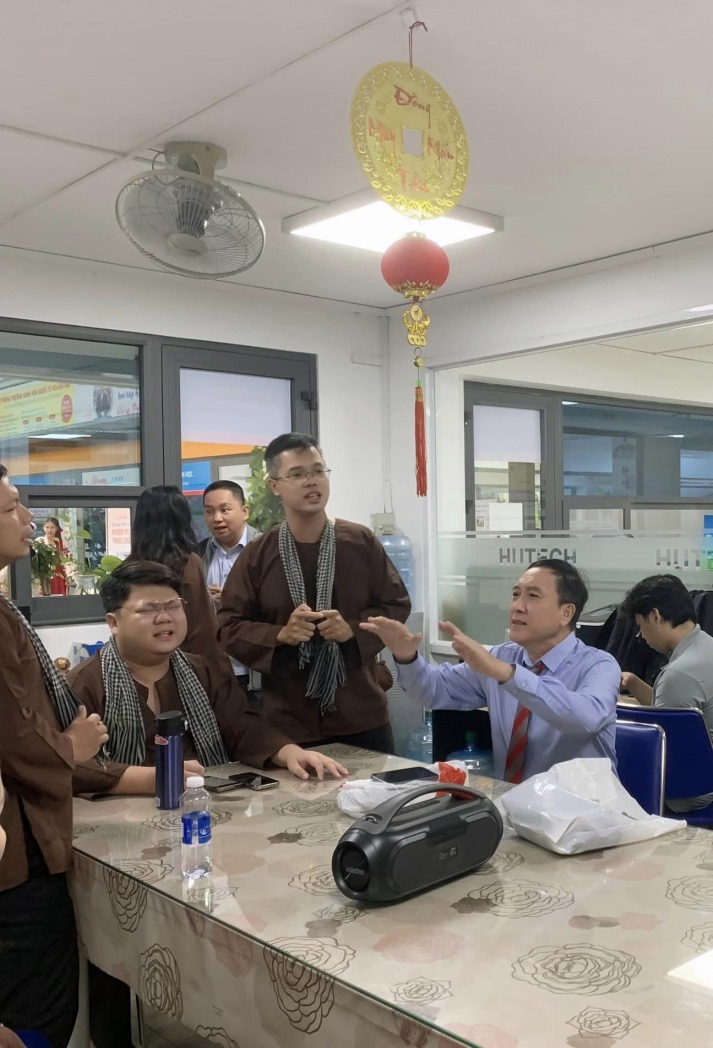 HỘI THI TIẾNG HÁT GIẢNG ĐƯỜNG LẦN THỨ 17 - TRƯỜNG ĐẠI HỌC 13WIN13 13