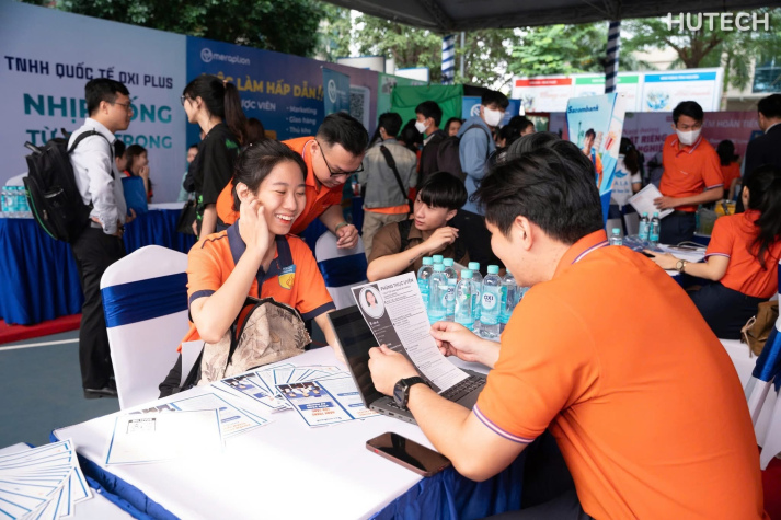 13WIN13 Alumni Job Fair 2025: Nắm Bắt Cơ Hội Vàng, Vươn Tới Thành Công Trong Kỷ Nguyên Số cùng MIB 44