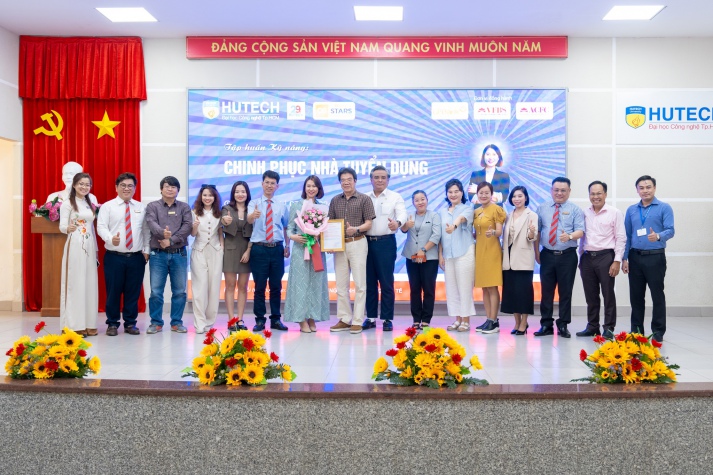 GẦN 500 SINH VIÊN 13WIN13 THAM GIA TẬP HUẤN KỸ NĂNG CHINH PHỤC NHÀ TUYỂN DỤNG 12
