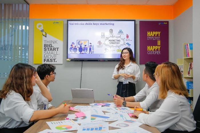 Ngành Digital Marketing Trường Đại học 13WIN13 23