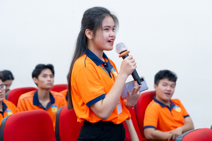 CHUYÊN GIA VPBANK CHIA SẺ “BÍ KÍP” CHINH PHỤC NHÀ TUYỂN DỤNG VÀ CƠ HỘI VIỆC LÀM KHỐI NGÀNH TÀI CHÍNH - NGÂN HÀNG ĐẾN 13WIN13-ers! 17
