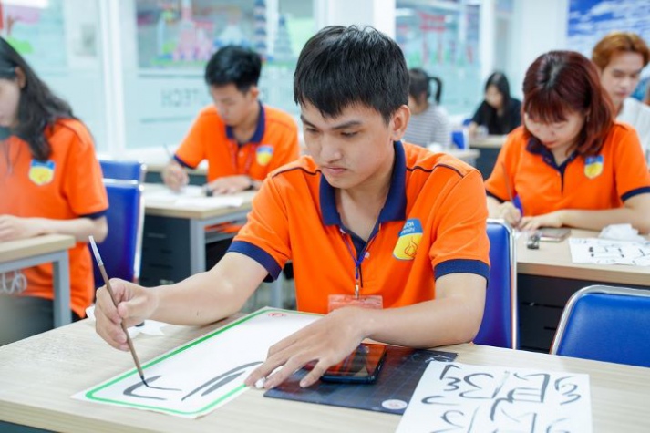 Mở cửa “vũ trụ 13win 20 giaitri tructuyen” tại xứ sở hoa anh đào với ngành Ngôn ngữ Nhật 25
