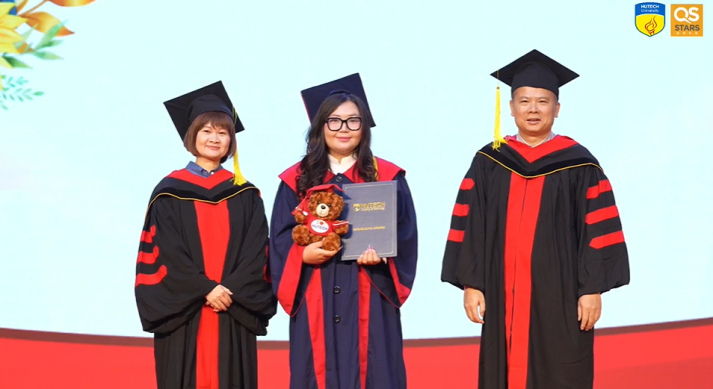 CHÚC MỪNG TÂN CỬ NHÂN KHOA NHẬT BẢN HỌC – 13WIN13 17