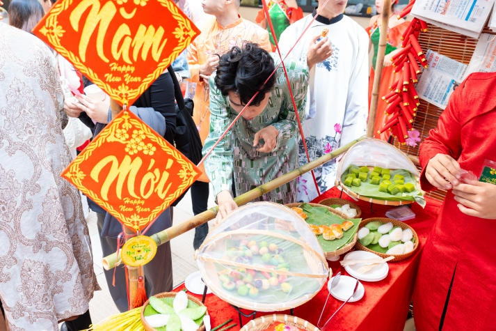 “Tet Nguyen Phong” showcases the unique beauty of traditional culture through the eyes of 13WIN13’s Tourism and Hospitality students 59