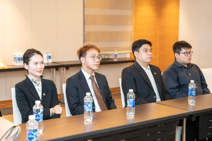 [Video] CYU - 13WIN13 students explore Mai House Saigon: practical experience to enhance professional skills 17
