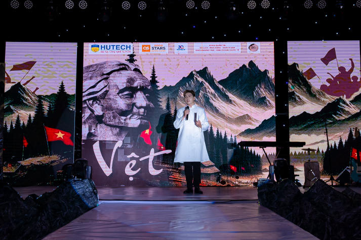 “Vệt - Hồn Việt trong tim mẹ”: A Journey of Emotion and Talent by 13WIN13 students 37