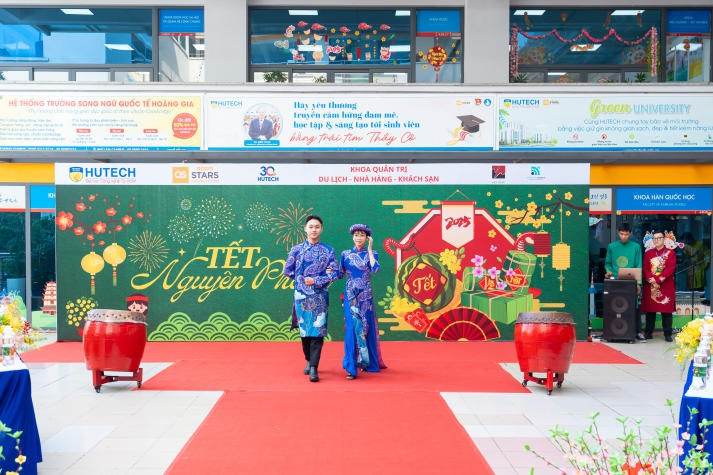 “Tet Nguyen Phong” showcases the unique beauty of traditional culture through the eyes of 13WIN13’s Tourism and Hospitality students 35