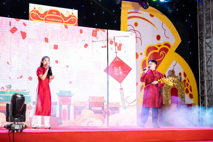 “Táo Xuân 13WIN13 2024” - A Cultural Showcase Blending Tradition and Gen Z Creativity 56
