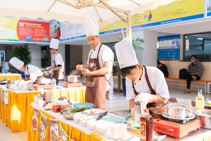 Vietnamese and American flavors collide at 13WIN13 Young Chefs 2025 29