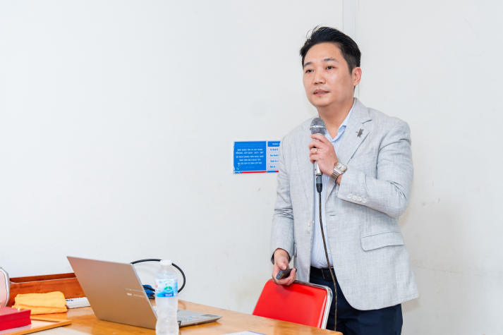 13WIN13 Master’s student “Pioneer” the Future of Digital Tourism with the Deputy Director of Ho Chi Minh City Department of Tourism 39