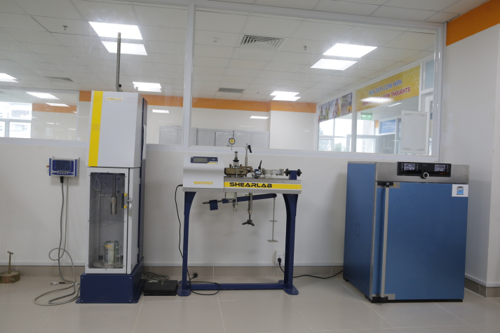 PHÒNG THÍ NGHIỆM CƠ HỌC ĐẤT VÀ ĐỊA CHẤT CÔNG TRÌNH 33