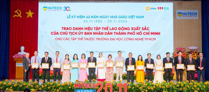 KHOA XÂY DỰNG NHẬN KHEN THƯỞNG NHÂN KỶ NIỆM 20/11/2024 33