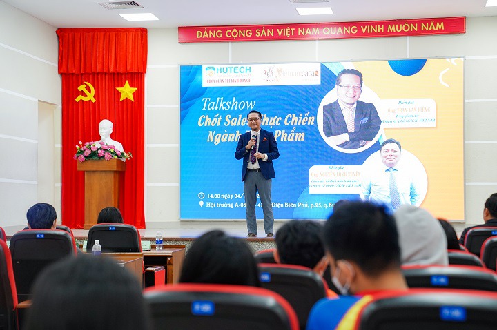 Môi F13win phiên bản mới tập tại Sòng Bài Trực Tuyến 13win.Com 31