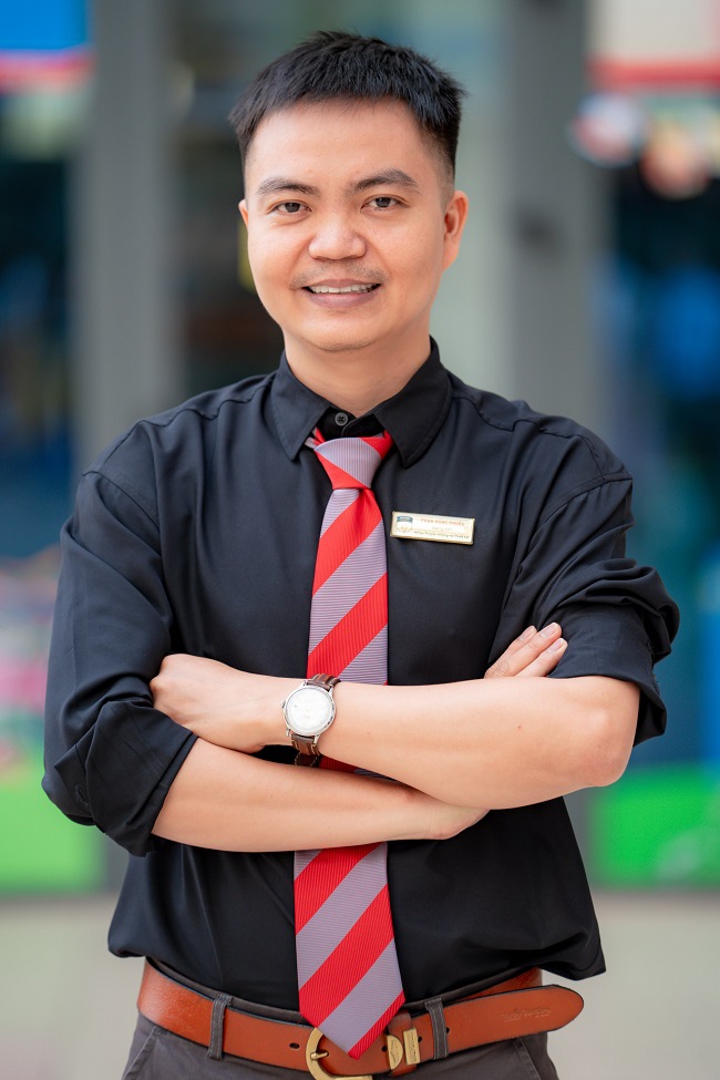 Danh sách 13Win22 con - Tải app về điện thoại nhận lì xì Khoa Truyền thông và Thiết kế 155