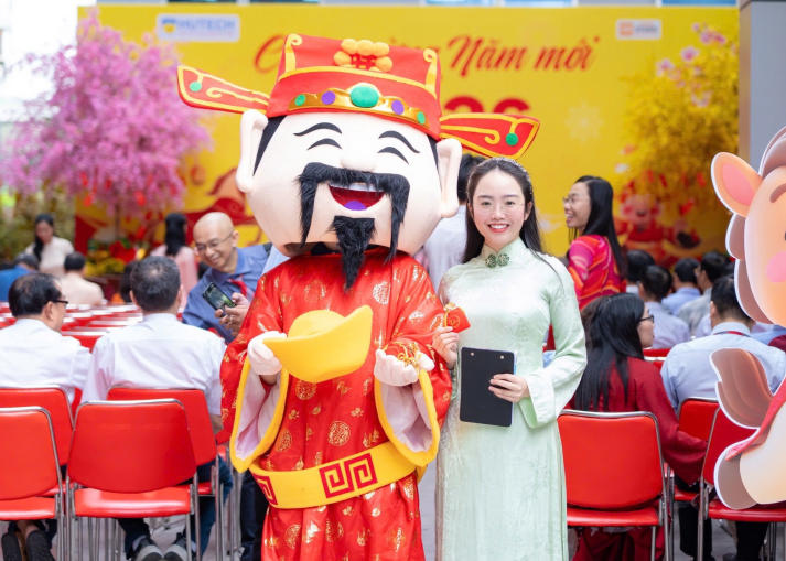 Rời “Big 4”, nữ 13Win22 con - Tải app về điện thoại nhận lì xì trẻ chọn hành trình gieo mầm tri thức 88